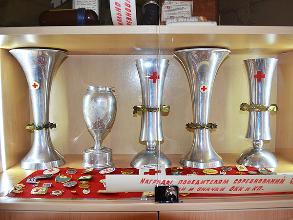 1. 